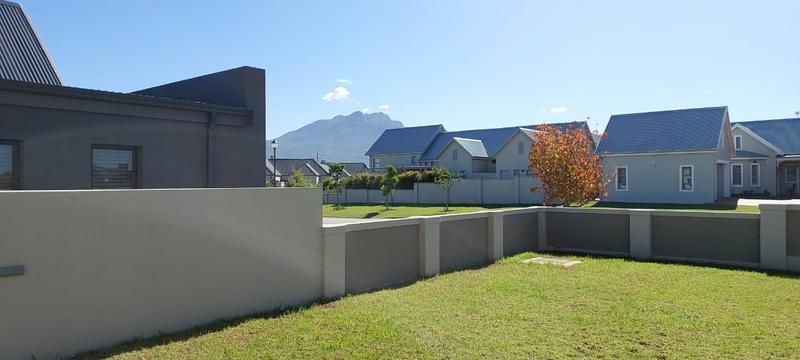 3 Bedroom Property for Sale in Blue Mountain Village Western Cape